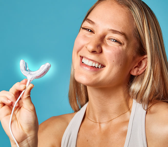 LaughLand teeth whitening real user LaughLand teeth whitening real user